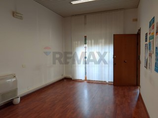 Bilocale in Vendita a Sant'Agata li Battiati, 98'000&euro;, 60 m²