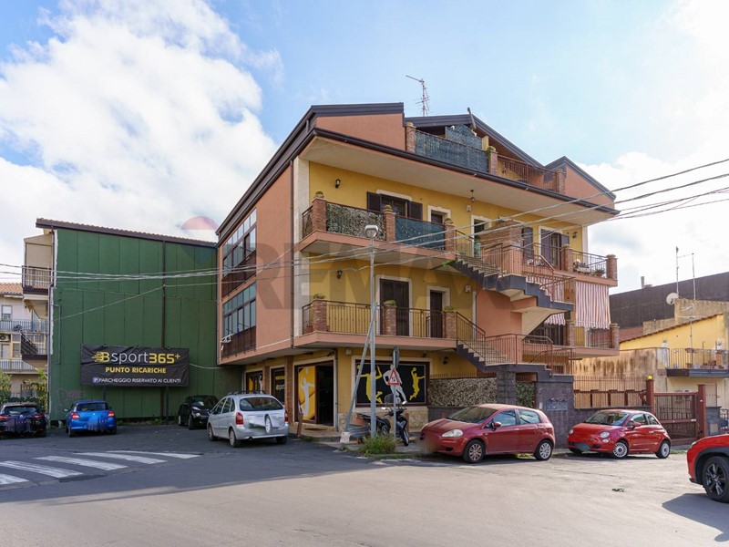 Trilocale in Vendita a Misterbianco, 159'000&euro;, 158 m²