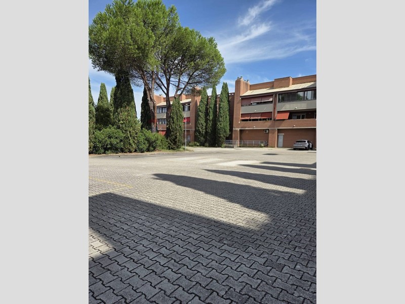 Trilocale in Vendita a Roma, 269'000&euro;, 100 m²