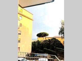 Appartamento in Vendita a Salerno, 280'000&euro;, 90 m²