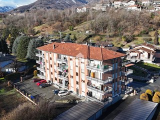 Trilocale in Vendita a Cuorgnè, 53'000&euro;, 61 m²