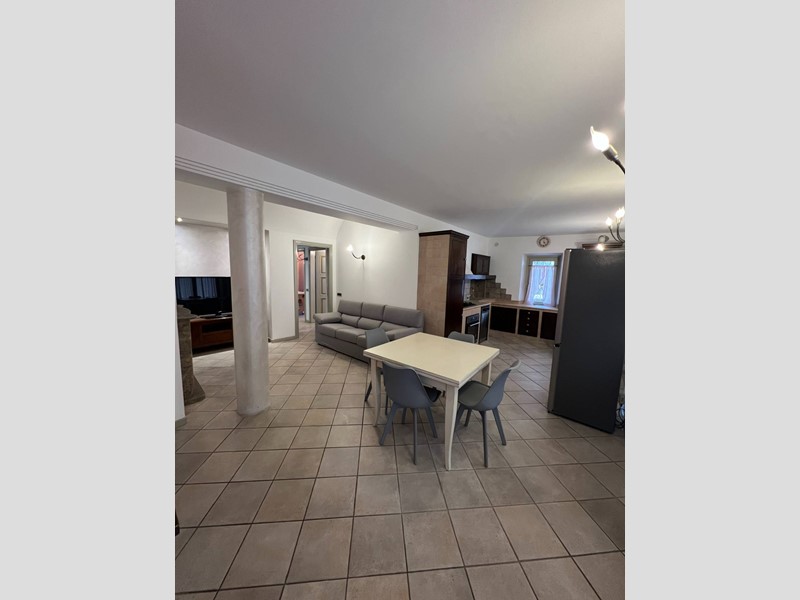 Appartamento in Affitto a Bergamo, 1'350&euro;, 85 m²