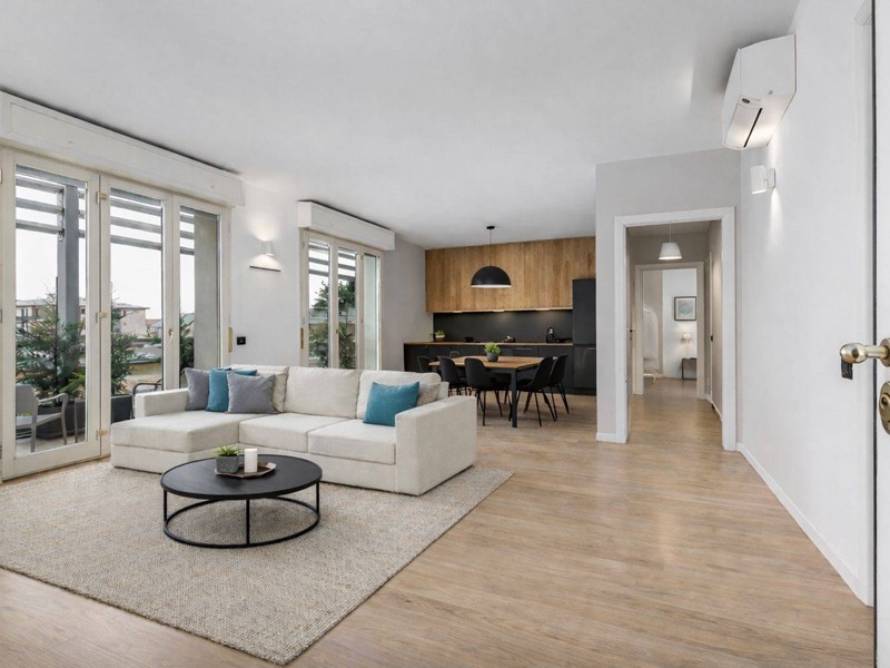 Trilocale in Vendita a Bergamo, 290'000&euro;, 145 m²