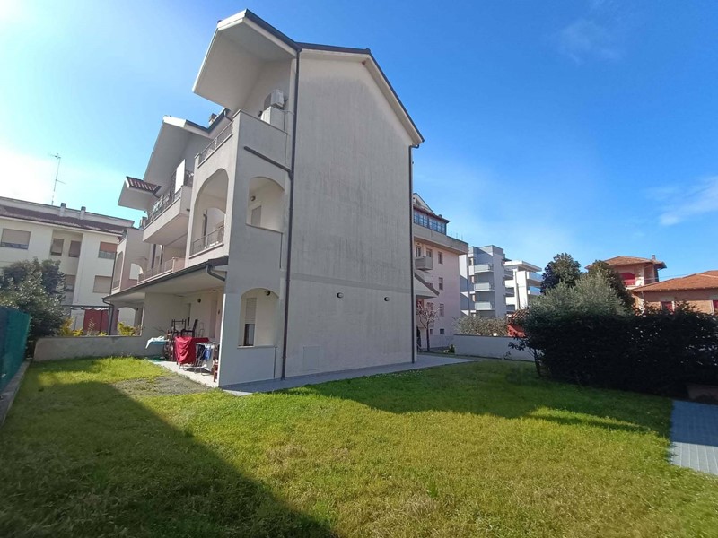 Trilocale in Vendita a Fano, 239'000&euro;, 98 m²