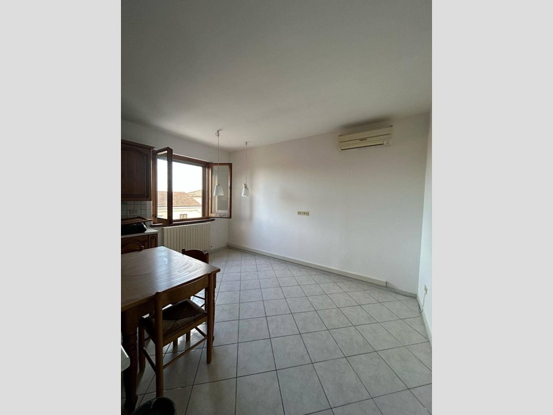 Trilocale in Affitto a Terre Roveresche, 1'000&euro;, 60 m²