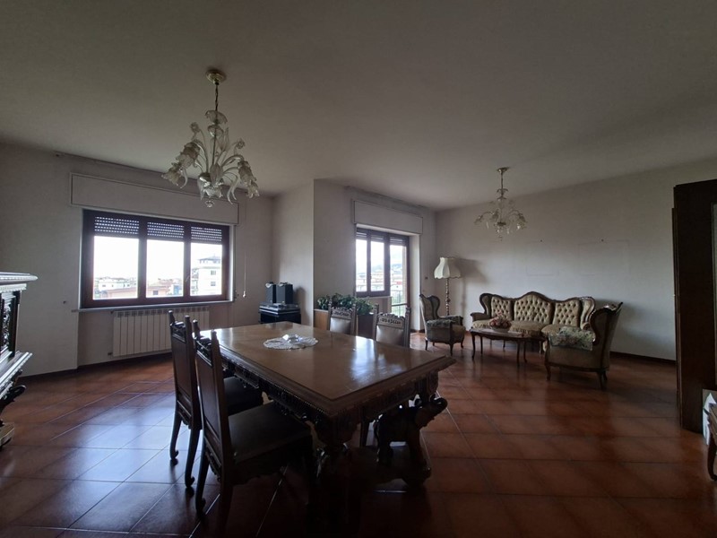 Appartamento in Vendita a Casagiove, 255'000&euro;, 195 m²