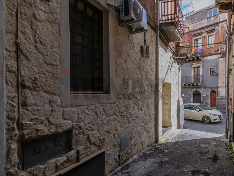 Quadrilocale in Vendita a Catania, 149'000&euro;, 82 m²