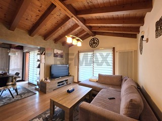 Quadrilocale in Vendita a Valdobbiadene, 125'000&euro;, 131 m²