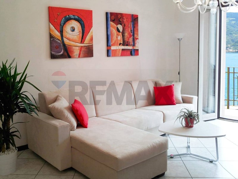 Appartamento in Vendita a Lovere, 219'000&euro;, 110 m²
