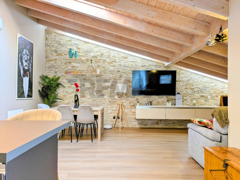 Quadrilocale in Vendita a Pian Camuno, 189'000&euro;, 123 m²