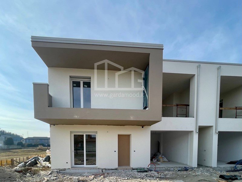 Trilocale in Vendita a Volta Mantovana, 260'000&euro;, 126 m²