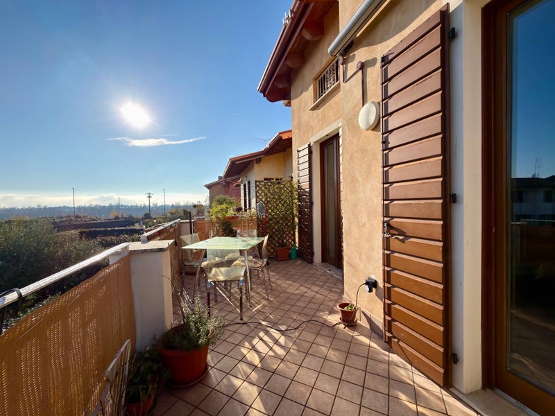 Trilocale in Vendita a Puegnago sul Garda, 269'000&euro;, 97 m²