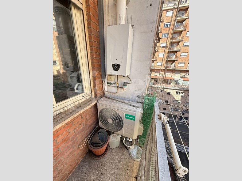 Trilocale in Vendita a Roma, 289'000&euro;, 80 m²