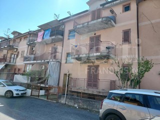 Bilocale in Vendita a Scalea, 45'000&euro;, 50 m²