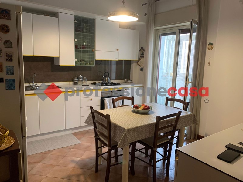 Quadrilocale in Vendita a Catania, 139'000&euro;, 138 m²