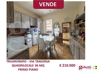 Quadrilocale in Vendita a Bologna, 210'000&euro;, 96 m², arredato