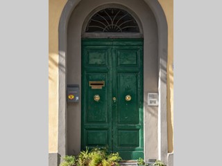 Quadrilocale in Vendita a Pisa, zona Santa Maria, 165 m²