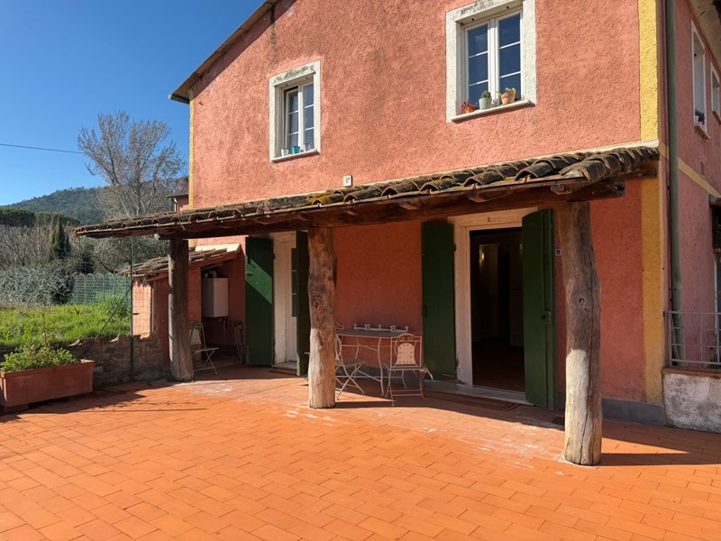 Trilocale in Affitto a Ameglia, 900&euro;, 65 m², arredato