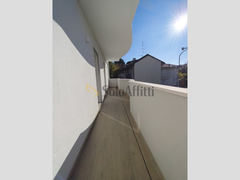 Trilocale in Affitto a Magnago, 850&euro;, 90 m², con Box