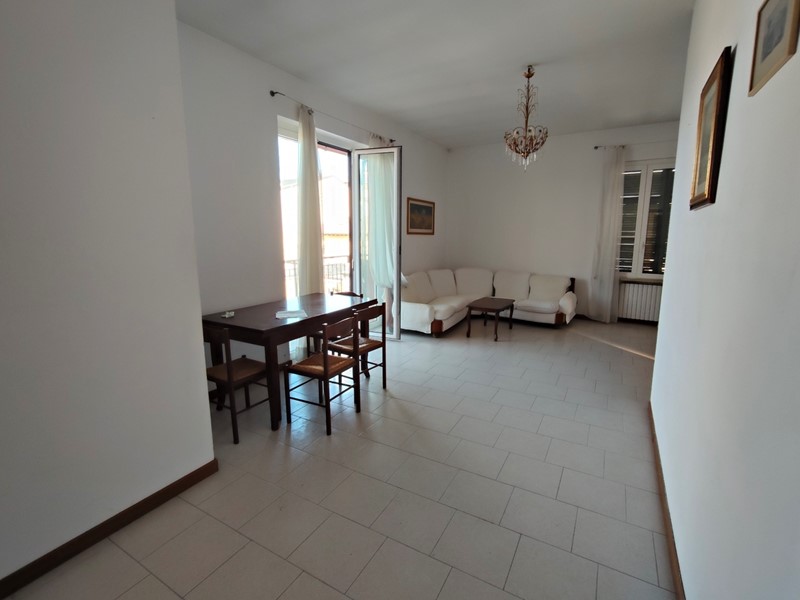 Bilocale in Vendita a Stradella, 72'000&euro;, 74 m², arredato