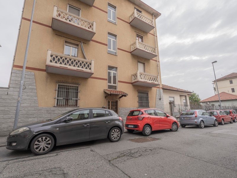 Appartamento in Vendita a Torino, 129'000&euro;, 70 m²
