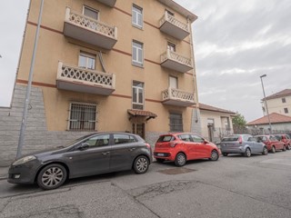 Appartamento in Vendita a Torino, 129'000&euro;, 70 m²