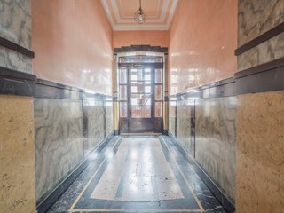 Appartamento in Vendita a Torino, 139'000&euro;, 81 m²