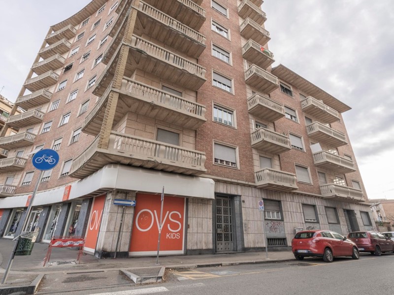Quadrilocale in Vendita a Torino, 139'000&euro;, 91 m²