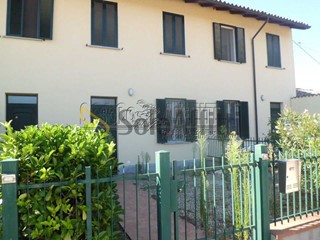 Trilocale in Affitto a Pavia, zona Sora, 700&euro;, 70 m²