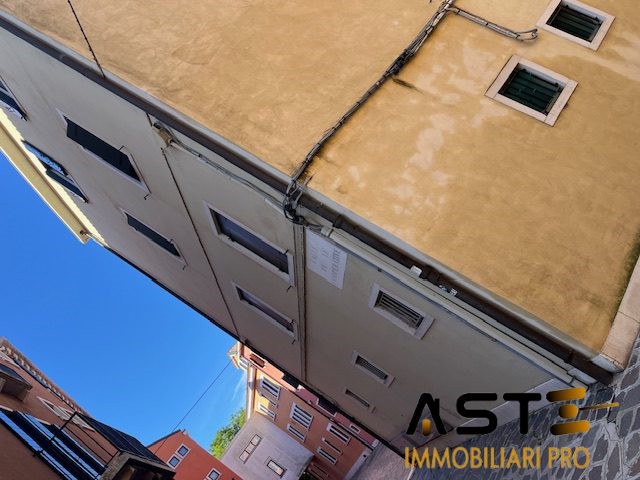 Appartamento in Vendita a Venezia, 355'000&euro;, 97 m²