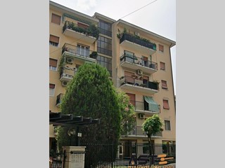 Appartamento in Vendita a Verona, 139'000&euro;, 98 m²
