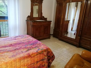 Monolocale in Affitto a Siena, 300&euro;, 17 m², arredato
