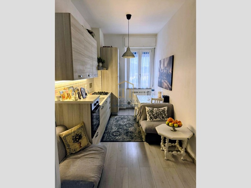 Trilocale in Vendita a Colle di Val D'Elsa, 120'000&euro;, 55 m²