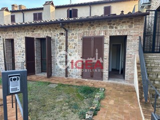 Appartamento in Vendita a Sovicille, zona Stigliano, 350'000&euro;, 178 m²