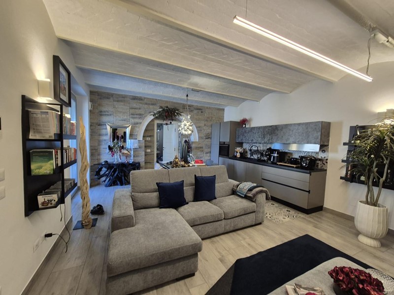 Appartamento in Vendita a Siena, 540'000&euro;, 114 m², arredato, con Box