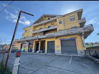 Appartamento in Vendita a Grottaminarda, 170'000&euro;, 215 m²