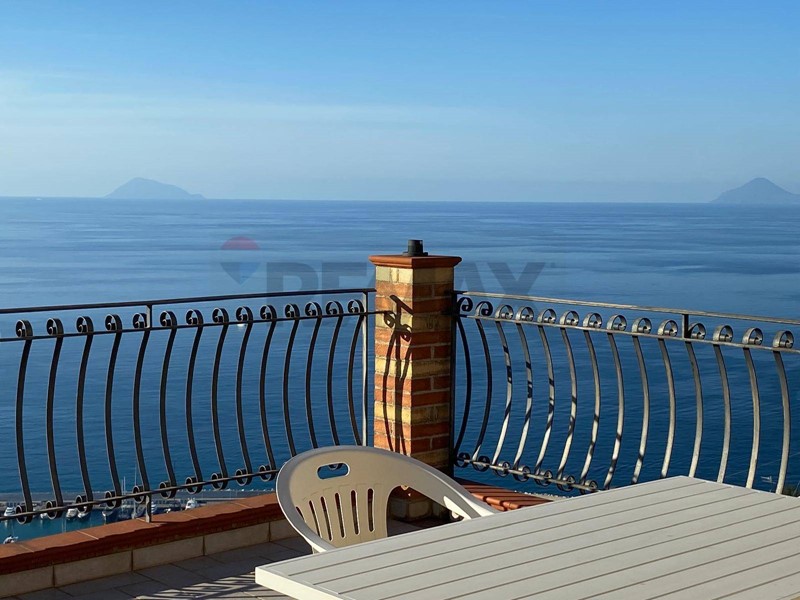 Appartamento in Vendita a Capo d'Orlando, 235'000&euro;, 76 m²