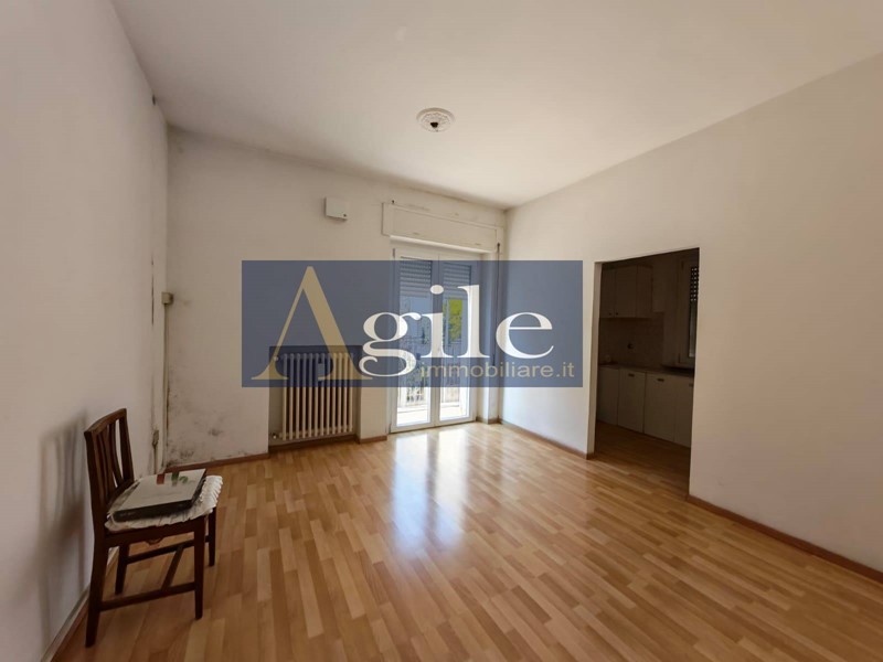 Appartamento in Vendita a San Benedetto del Tronto, 215'000&euro;, 130 m²