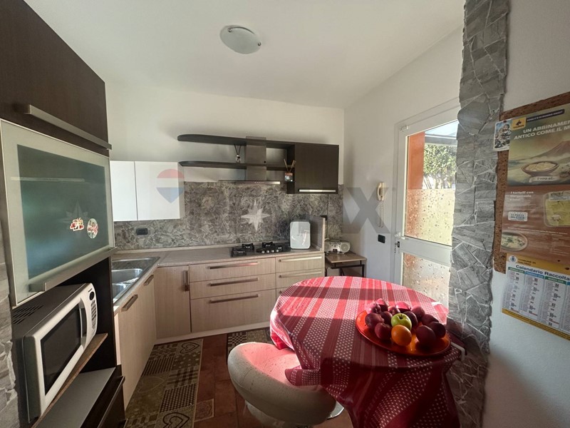 Trilocale in Vendita a Saltrio, 120'000&euro;, 77 m²