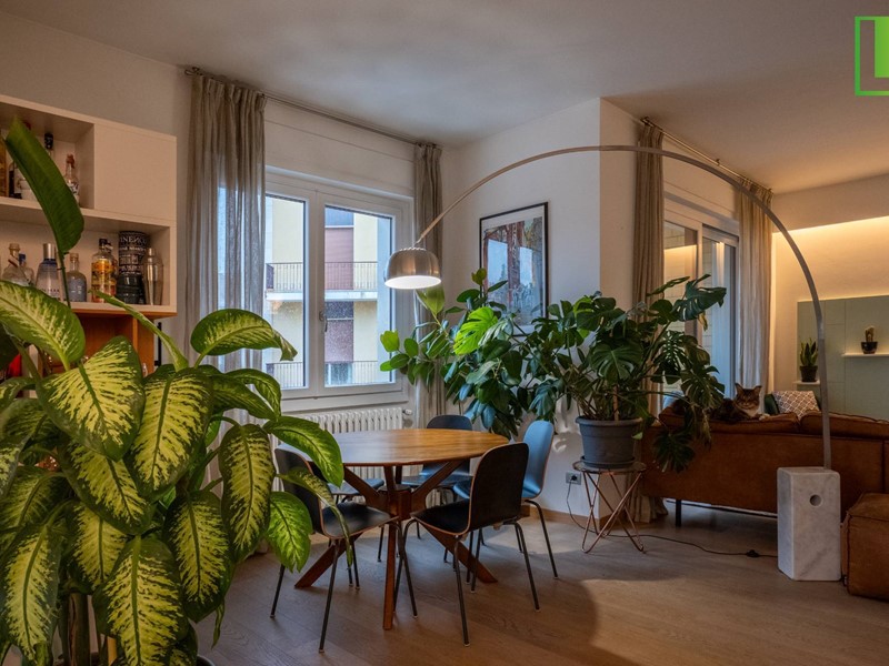 Appartamento in Vendita a Varese, 495'000&euro;, 220 m²