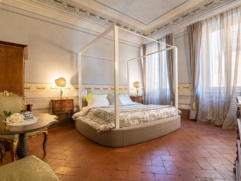 Appartamento in Vendita a Pisa, 580'000&euro;, 185 m²