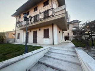 Trilocale in Vendita a Passirano, 279'000&euro;, 130 m², con Box