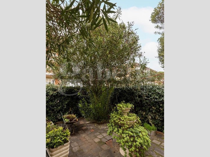 Bilocale in Affitto a Roma, 1'200&euro;, 61 m², arredato