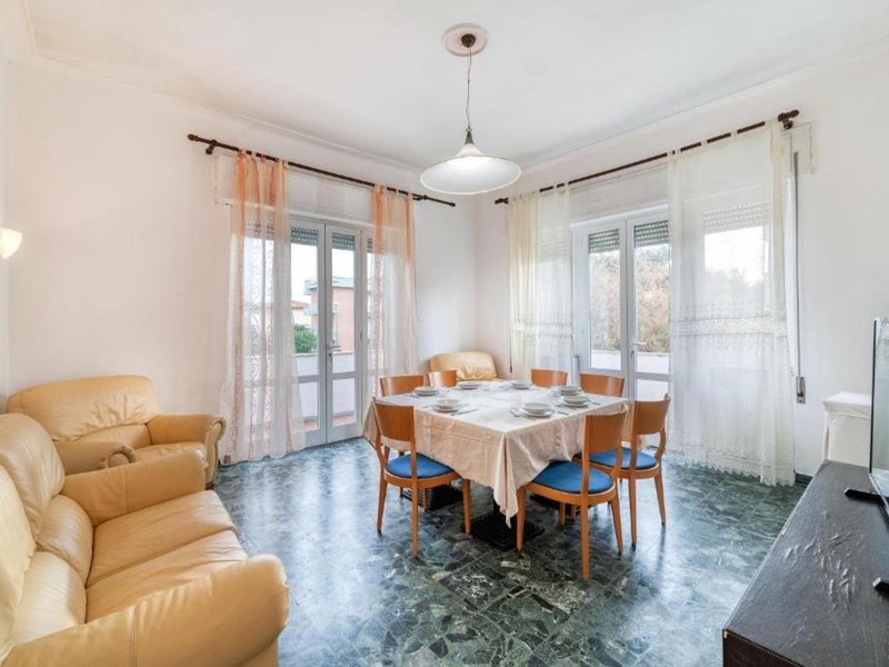 Quadrilocale in Affitto a Camaiore, zona Lido di Camaiore, 2'100&euro;, 90 m²