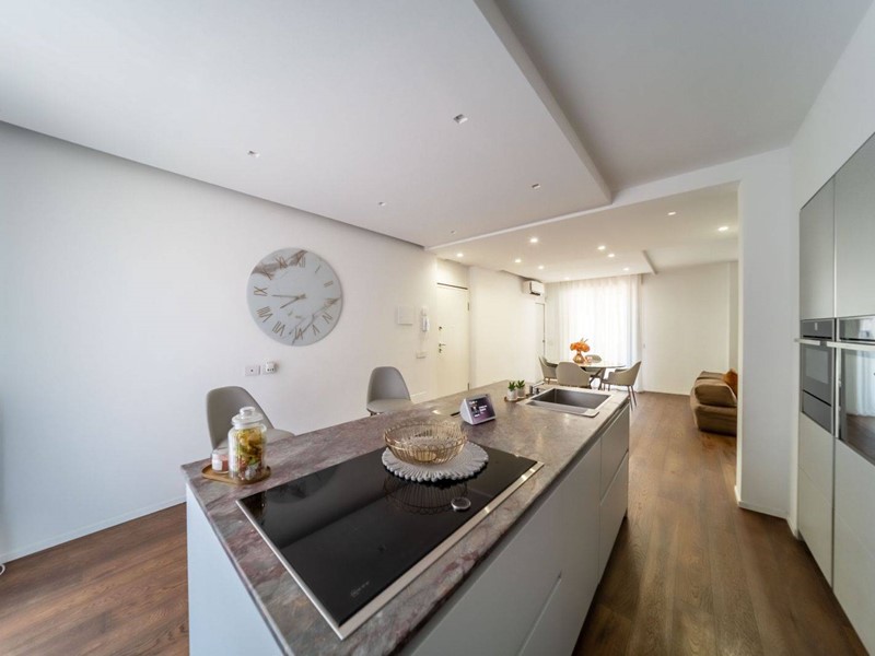 Appartamento in Vendita a Parma, 295'000&euro;, 125 m²