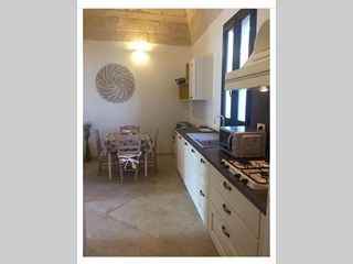 Bilocale in Affitto a Scorrano, zona Centro storico, 300&euro;, 32 m², arredato