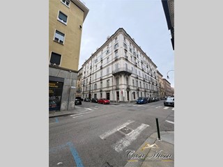 Trilocale in Vendita a Torino, 250'000&euro;, 85 m²