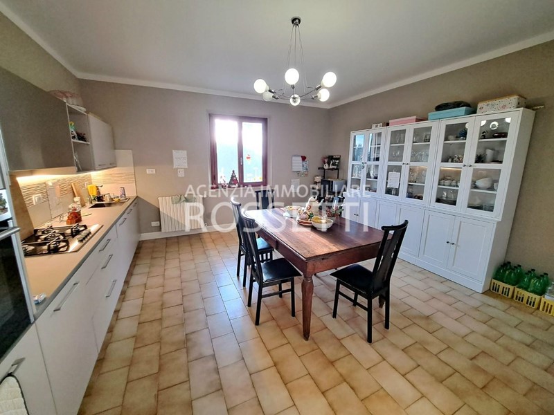 Quadrilocale in Affitto a Cerreto Guidi, 930&euro;, 115 m², arredato, con Box