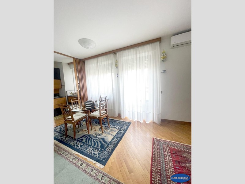 Bilocale in Affitto a Viareggio, 1'500&euro;, 55 m², arredato