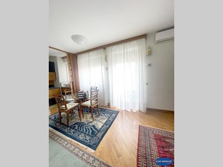 Bilocale in Affitto a Viareggio, 1'500&euro;, 55 m², arredato